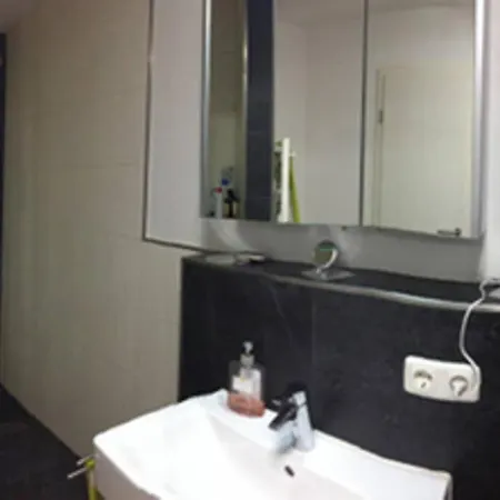 Nice Apartment Near Fairground 2 Apartamento
